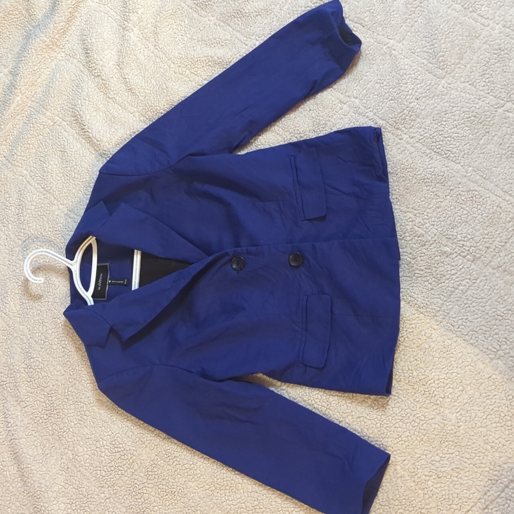 Le Chateau blazer, like new